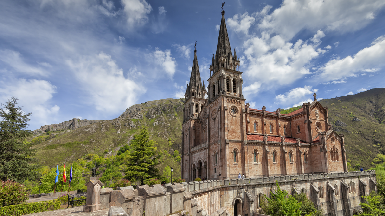 catedral-covadonga 