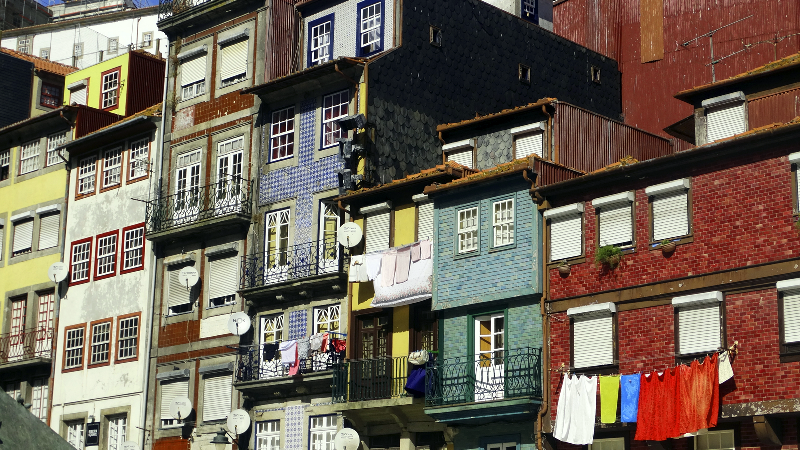 fachadas-casas-ribeira 